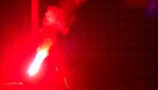 Starklicht Bengalfackel, Rot (Bengalo)